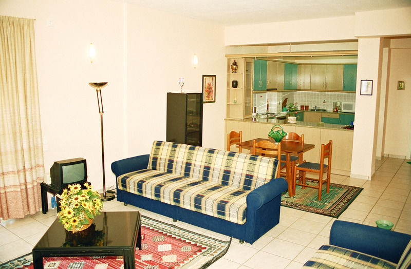 Sandy Bay Hotel Plomari Eksteriør billede