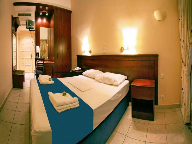 Sandy Bay Hotel Plomari Eksteriør billede