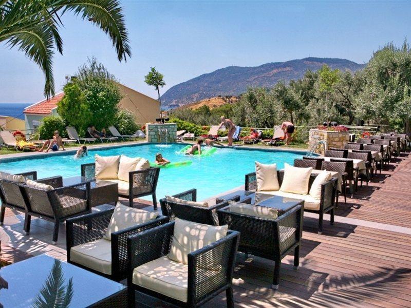 Sandy Bay Hotel Plomari Eksteriør billede