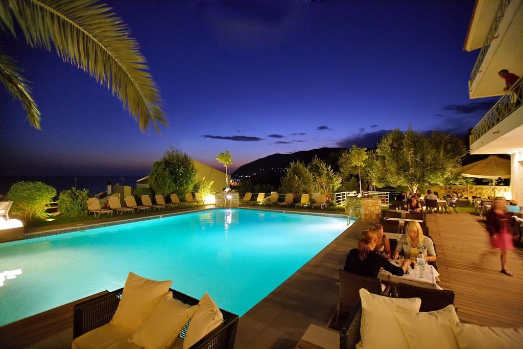 Sandy Bay Hotel Plomari Eksteriør billede